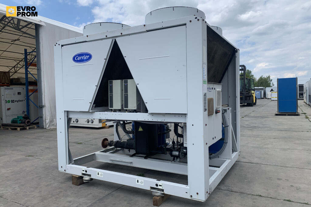 Aircooled chiller CARRIER 30RBP 260 0014 PE 261 KW