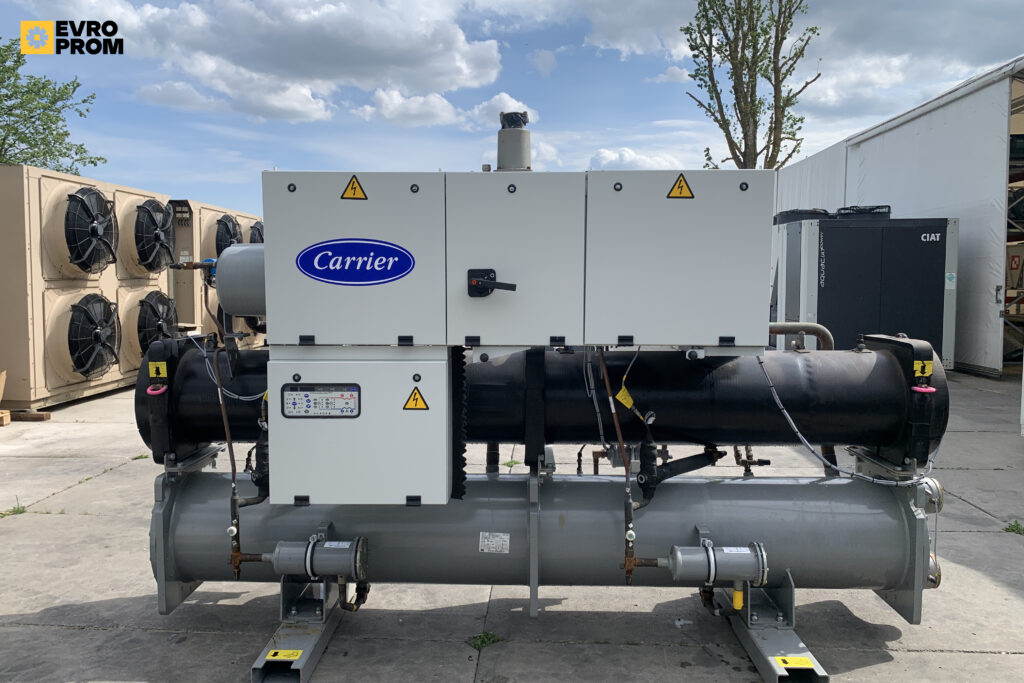 Чіллер CARRIER 30HXC130 A0671 PE 449 кВт