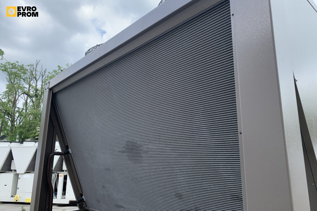 Aircooled chiller YORK YGT550HE 535.3 KW