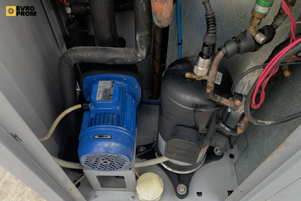 Kaltwassersatz/Wärmepumpe SYSTEMAIR SYSCROLL 20 AIR EVO HP 20 kW/20 kW