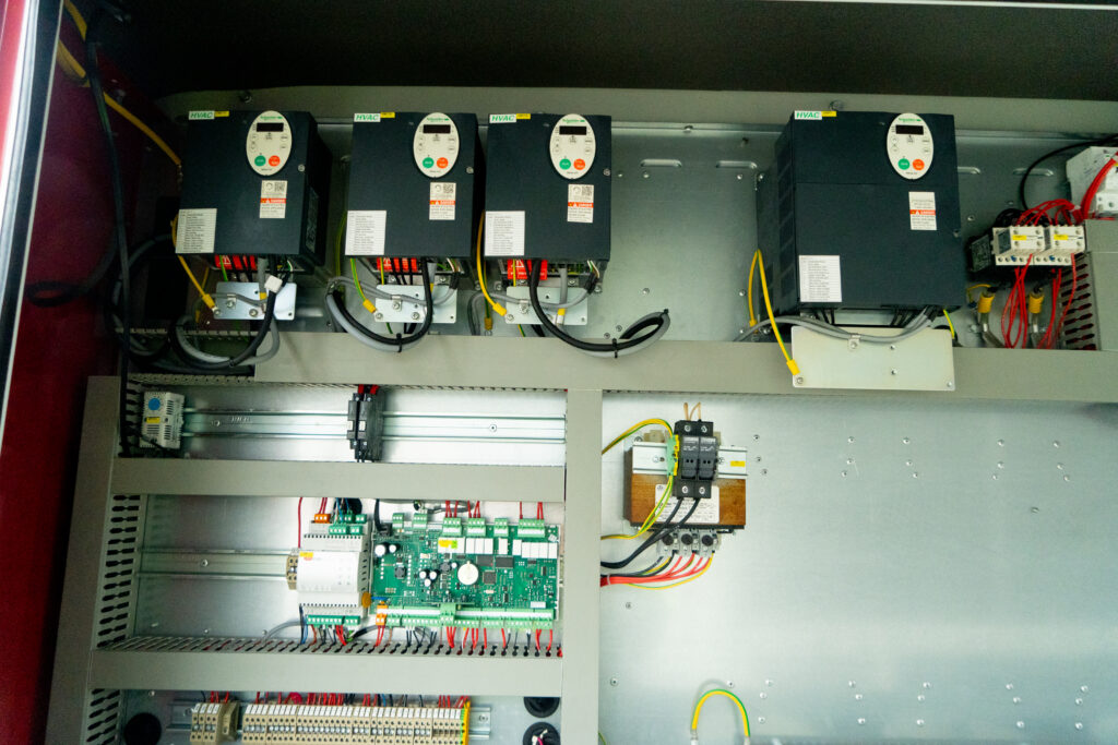 Чиллер LENNOX NAC 300D NM7M 308 кВт
