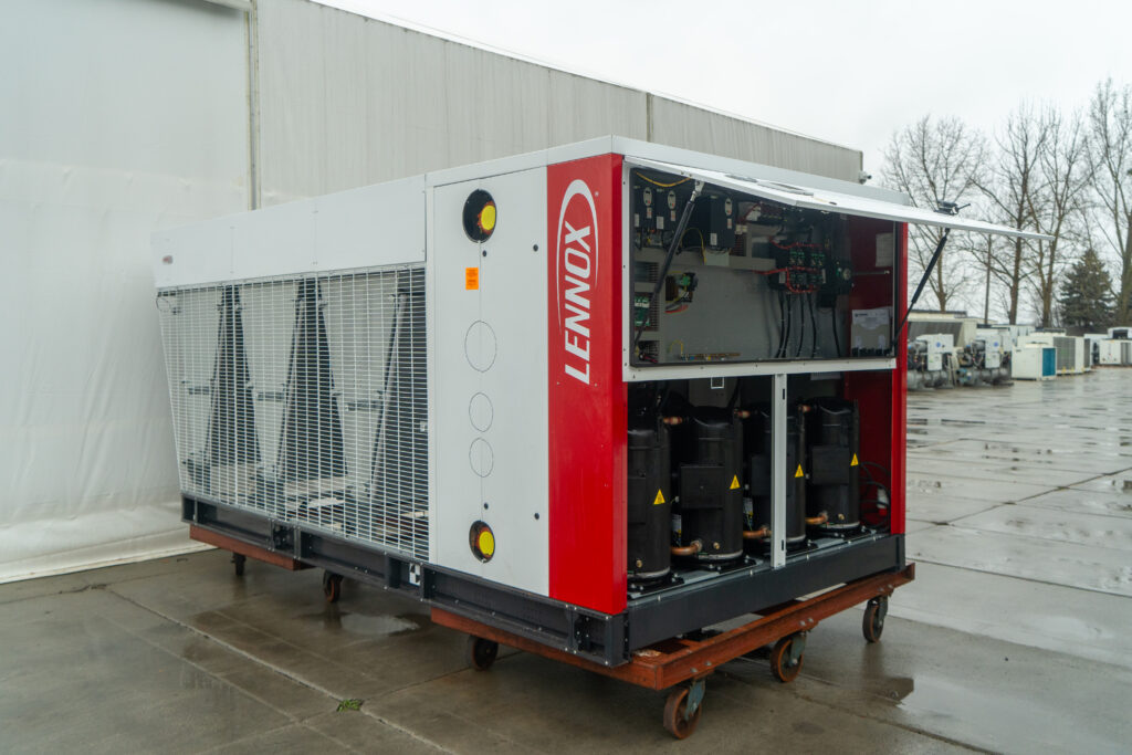 Чиллер LENNOX NAC 300D NM7M 308 кВт