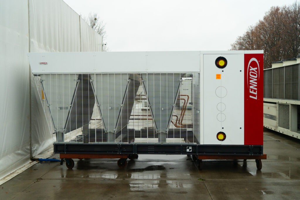 Чиллер LENNOX NAC 300D NM7M 308 кВт