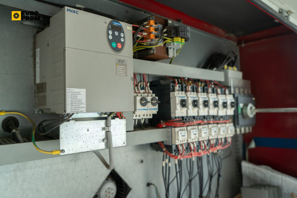 Чиллер LENNOX NAC 420D NM1M 420.1 кВт