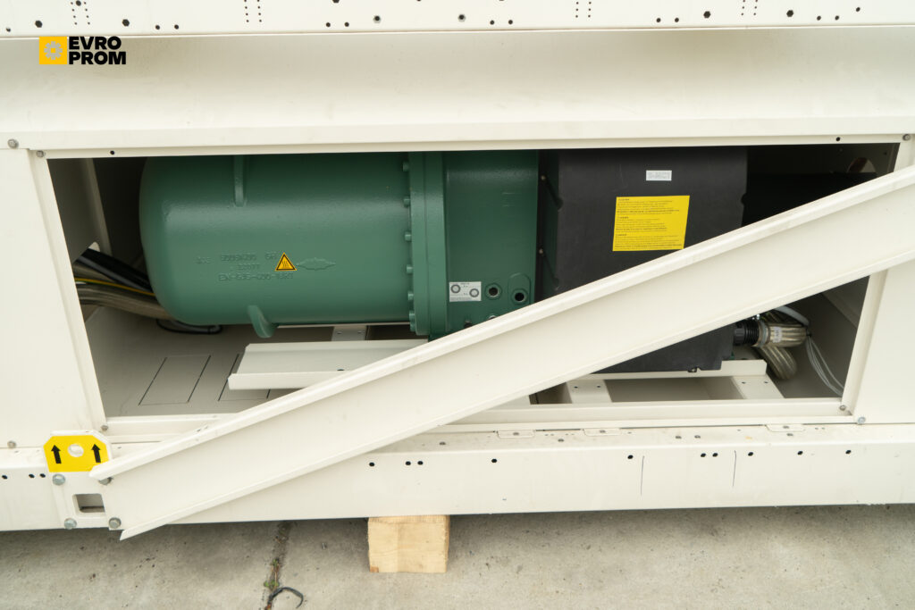 Aircooled chiller PANASONIC ECO i W SW N EVO P SWVN0660CA 644 kW