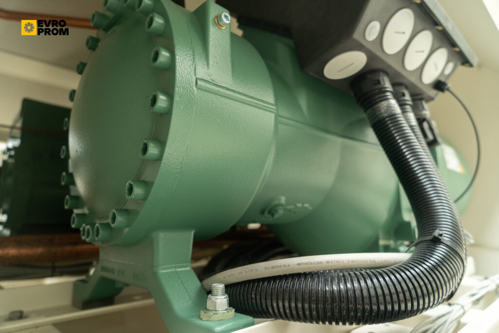 Aircooled chiller PANASONIC ECO i W SW N EVO P SWVN0660CA 644 kW