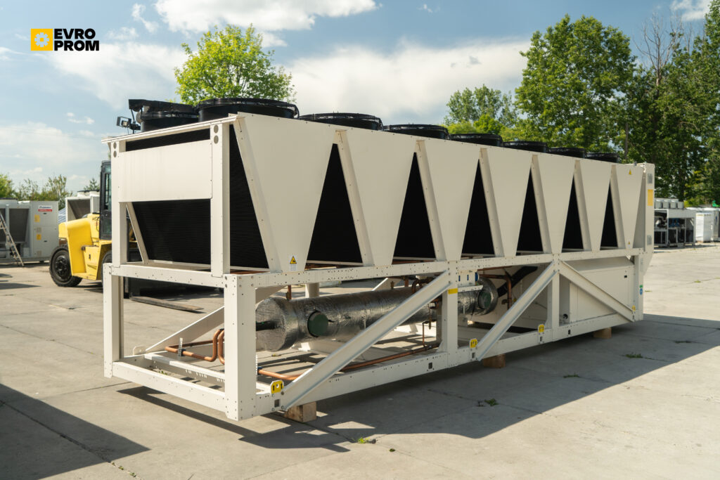 Aircooled chiller PANASONIC ECO i W SW N EVO P SWVN0660CA 644 kW