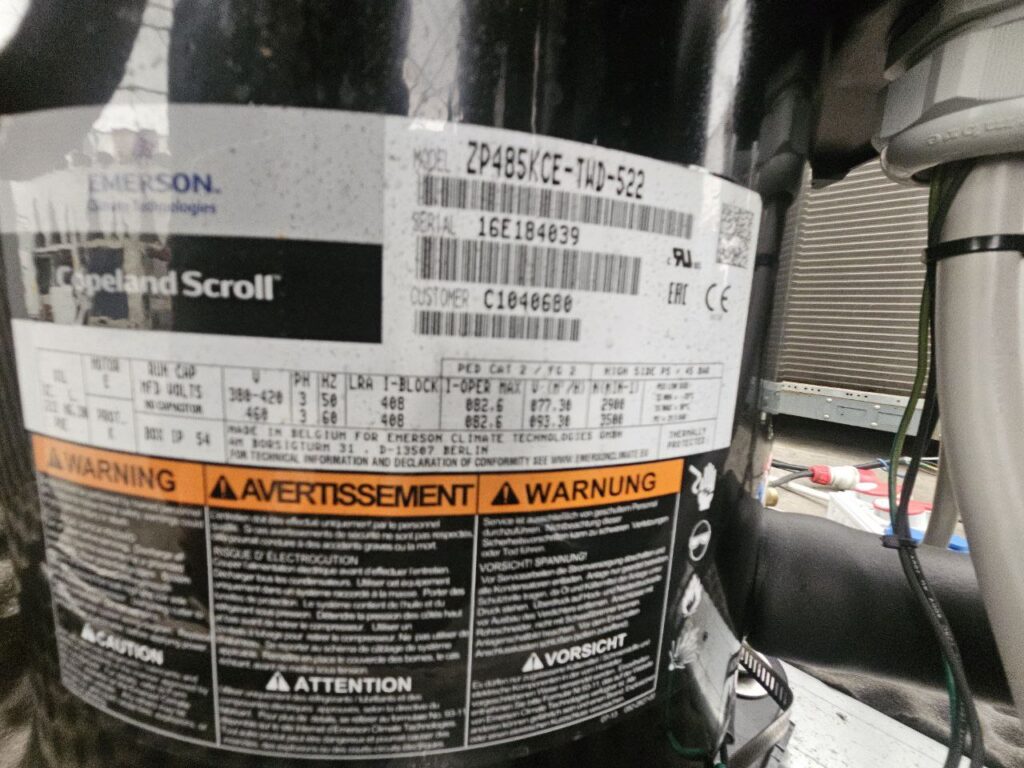 Kaltwassersatz/Wärmepumpe Climaveneta  NX WN 802 251 kW/282 kW