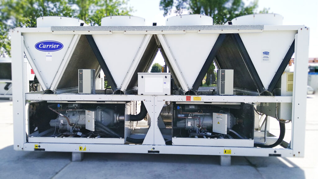 Aircooled chiller CARRIER 450 kW