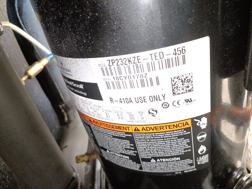 Руфтоп (крышный кондиционер) EMICON RTTL 362 TR KC 102 кВт