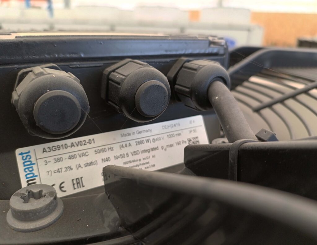 Руфтоп (крышный кондиционер) EMICON RTTL 362 TR KC 102 кВт