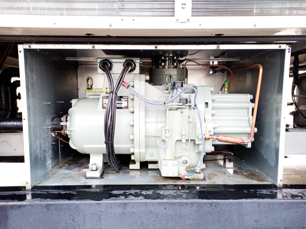 ЧИЛЛЕР HITACHI RCUE 412 кВт