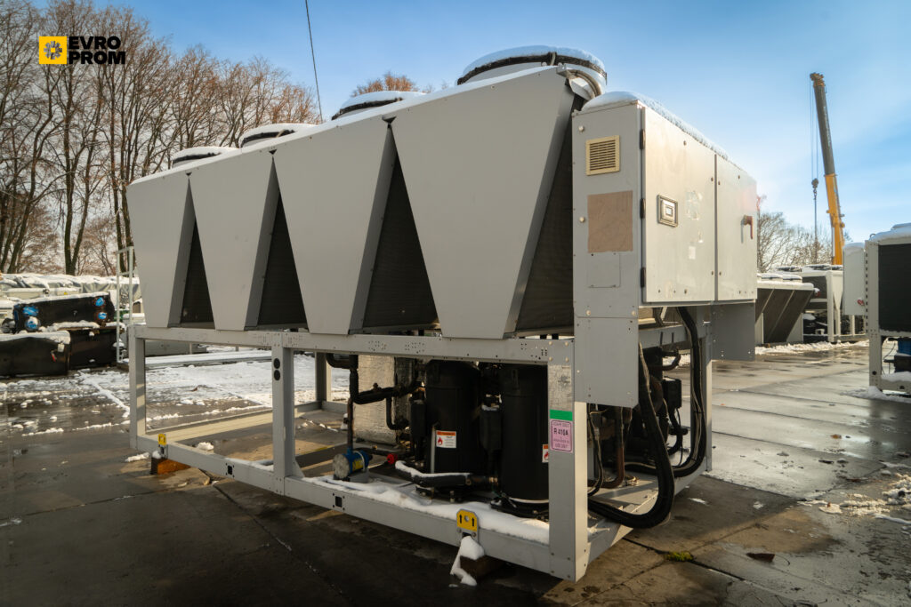 KALTWASSERSATZ/Wärmepumpe Systemair SYSCROLL.330.AIR 308,3/333 kW