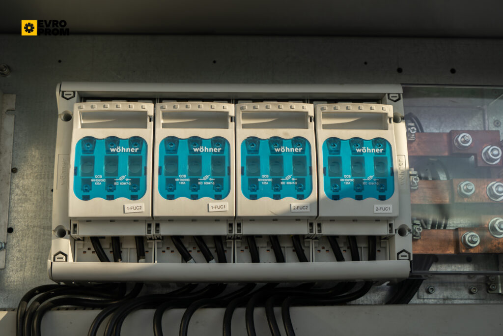 KALTWASSERSATZ/Wärmepumpe Systemair SYSCROLL.330.AIR 308,3/333 kW