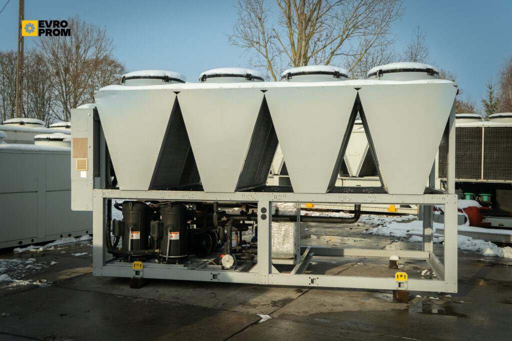 KALTWASSERSATZ/Wärmepumpe Systemair SYSCROLL.330.AIR 308,3/333 kW