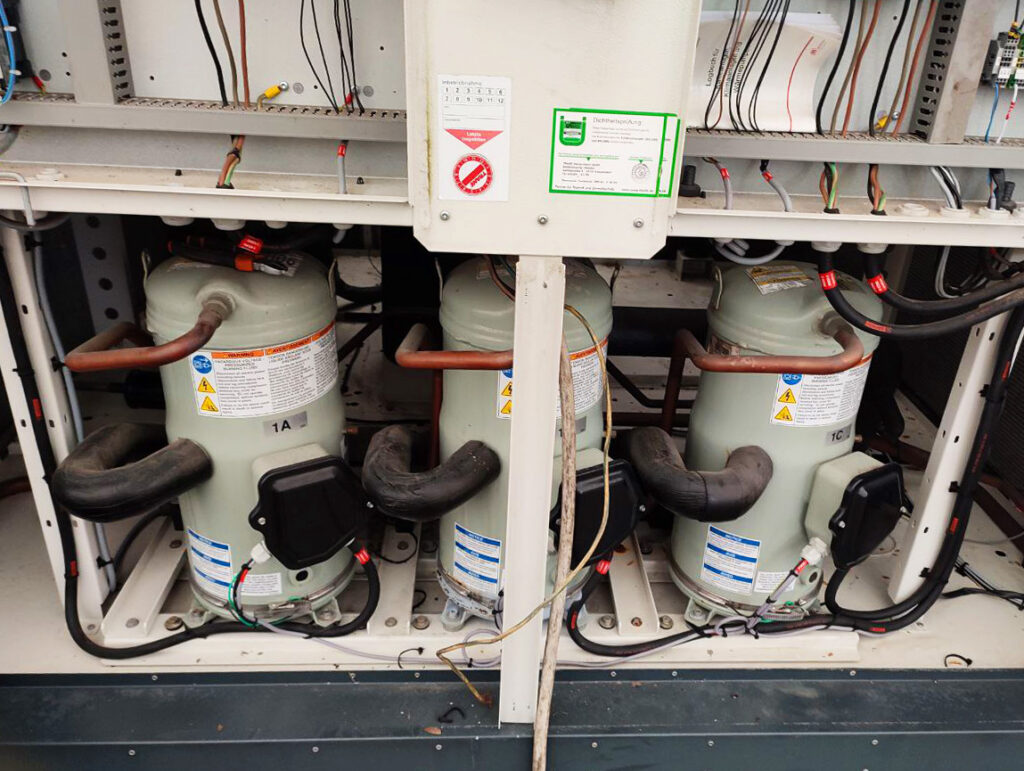 AIRCOOLED CHILLER Trane CGAX 045 SN 127 KW