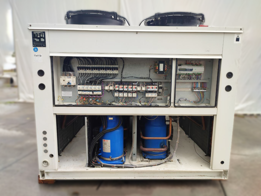 Чиллер Trane ECGAN900E 241 кВт