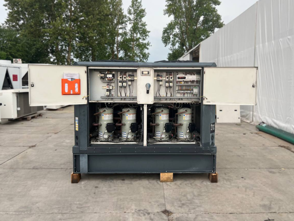 Чиллер Trane CGAX 060 SE SN 164 кВт