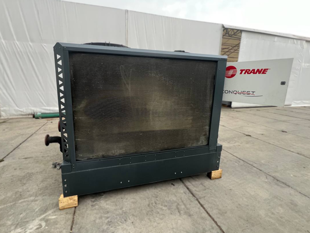 Чиллер Trane CGAX 060 SE SN 164 кВт
