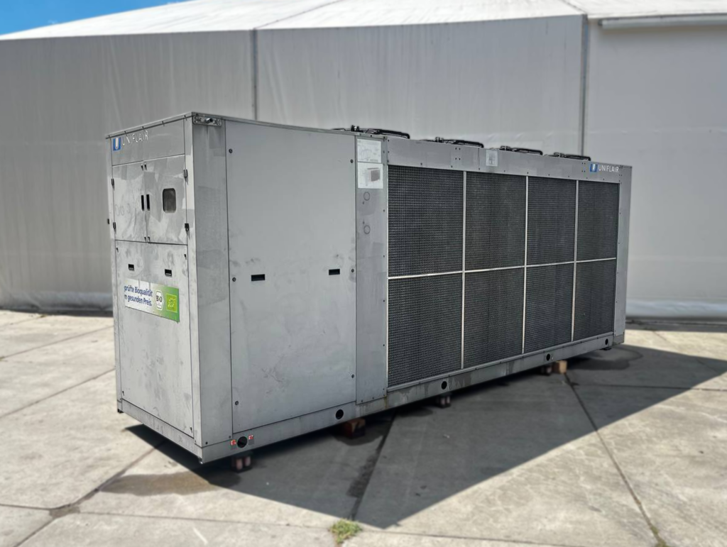 Чиллер UNIFLAIR ARAF1084A URV 224 кВт