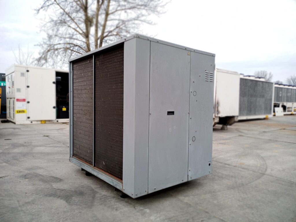 AIRCOOLED CHILLER/HEAT PUMP FROST ATMOS H32 31 kW