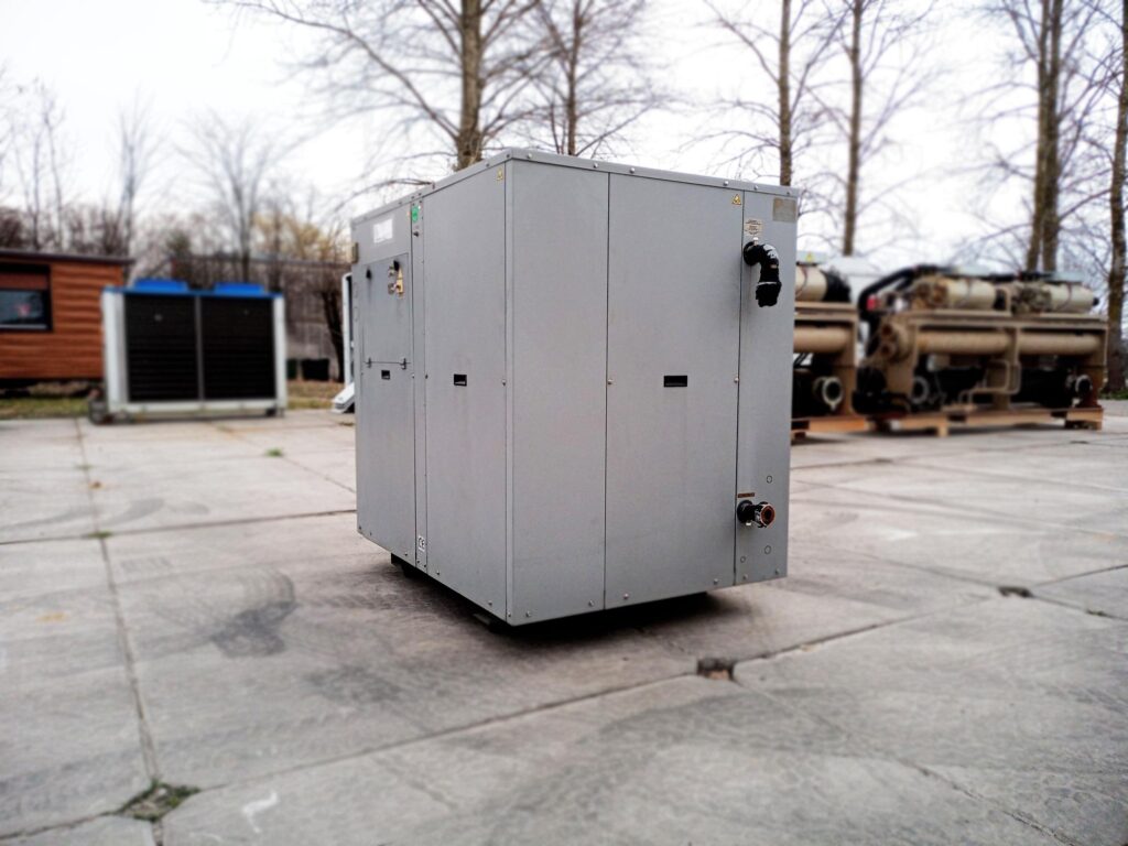 AIRCOOLED CHILLER/HEAT PUMP FROST ATMOS H32 31 kW