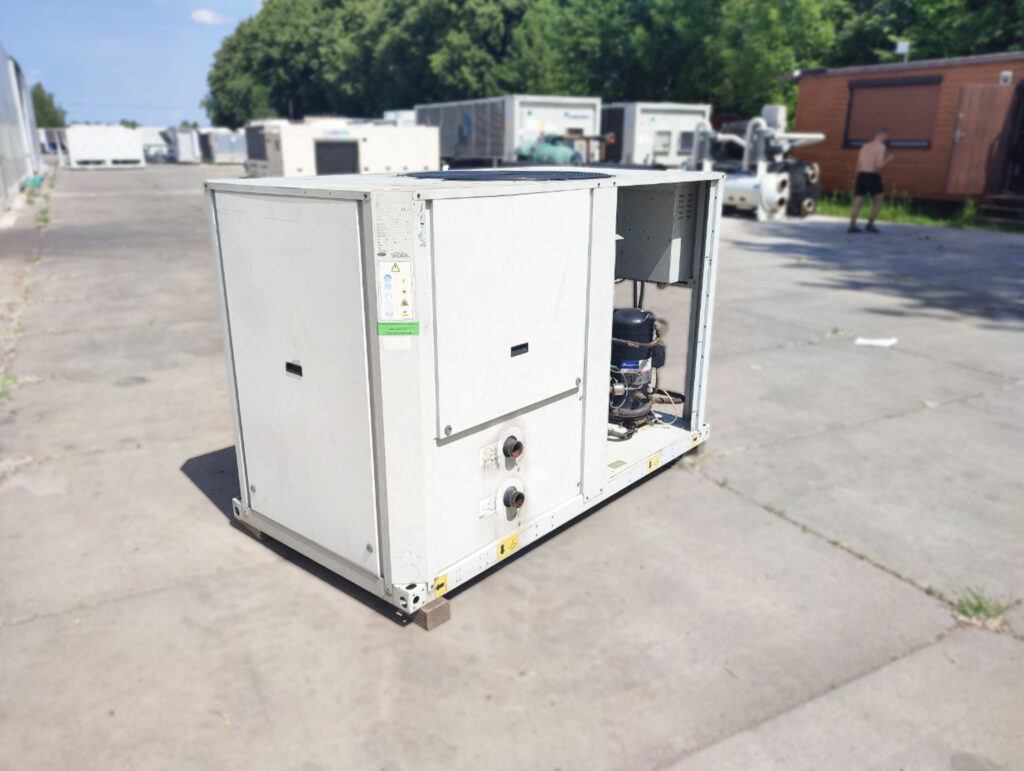 Aircooled chiller Carrier 30RBS-070-0154-PEE 67kW
