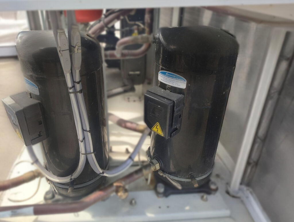 Aircooled chiller Carrier 30RBS-070-0154-PEE 67kW