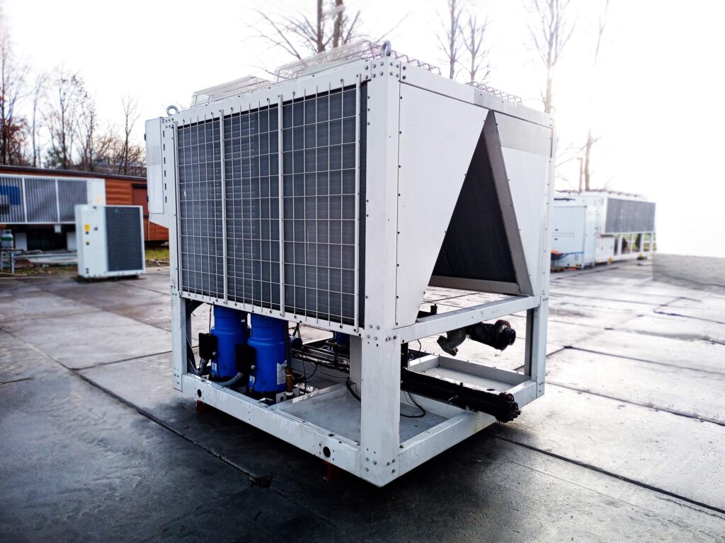 Чиллер DAIKIN EWAQ 152kW