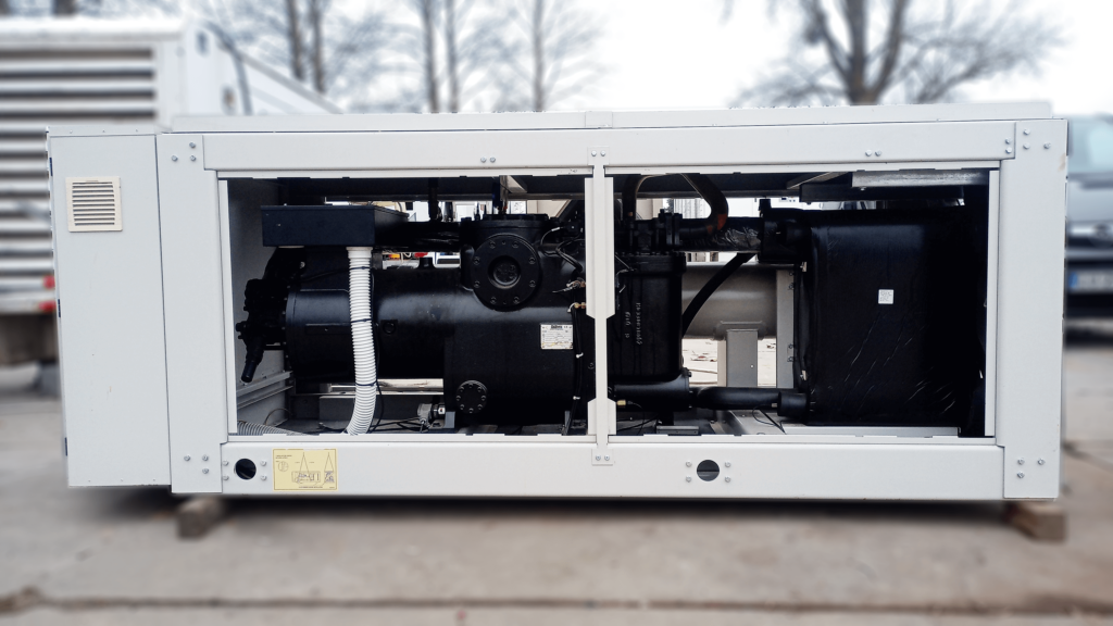 Чиллер DAIKIN EWWD140 147kW