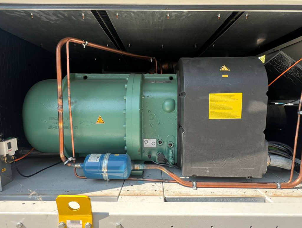 AIRCOOLED CHILLER EMICON ERAH 8120 MC VS HE KE 785 KW