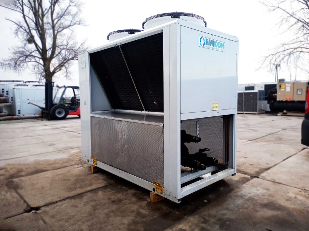 Чіллер EMICON RAE 140 кВт