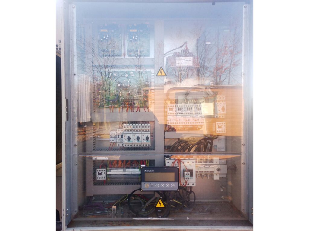 AIRCOOLED CHILLER/heat pump DAIKIN EWAQ 80/92 kW