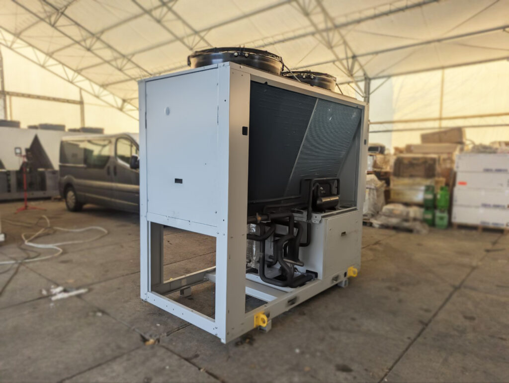 AIRCOOLED CHILLER/heat pump Systemair AQVH95 93,4/108,9 kW