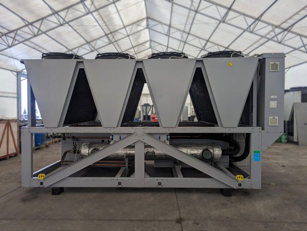 Чиллер Systemair SYSCREW 380 365,7 кВт