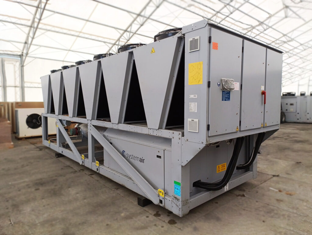 Чиллер Systemair SYSCREW 650 AIR 653 кВт