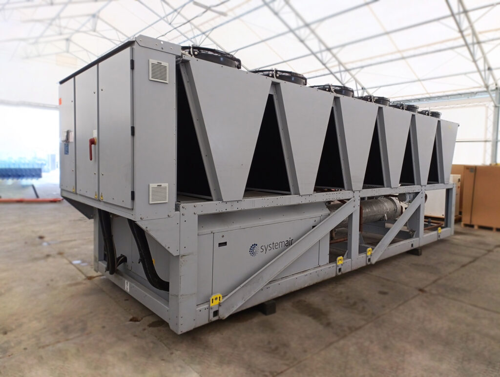 Чиллер Systemair SYSCREW 650 AIR 653 кВт