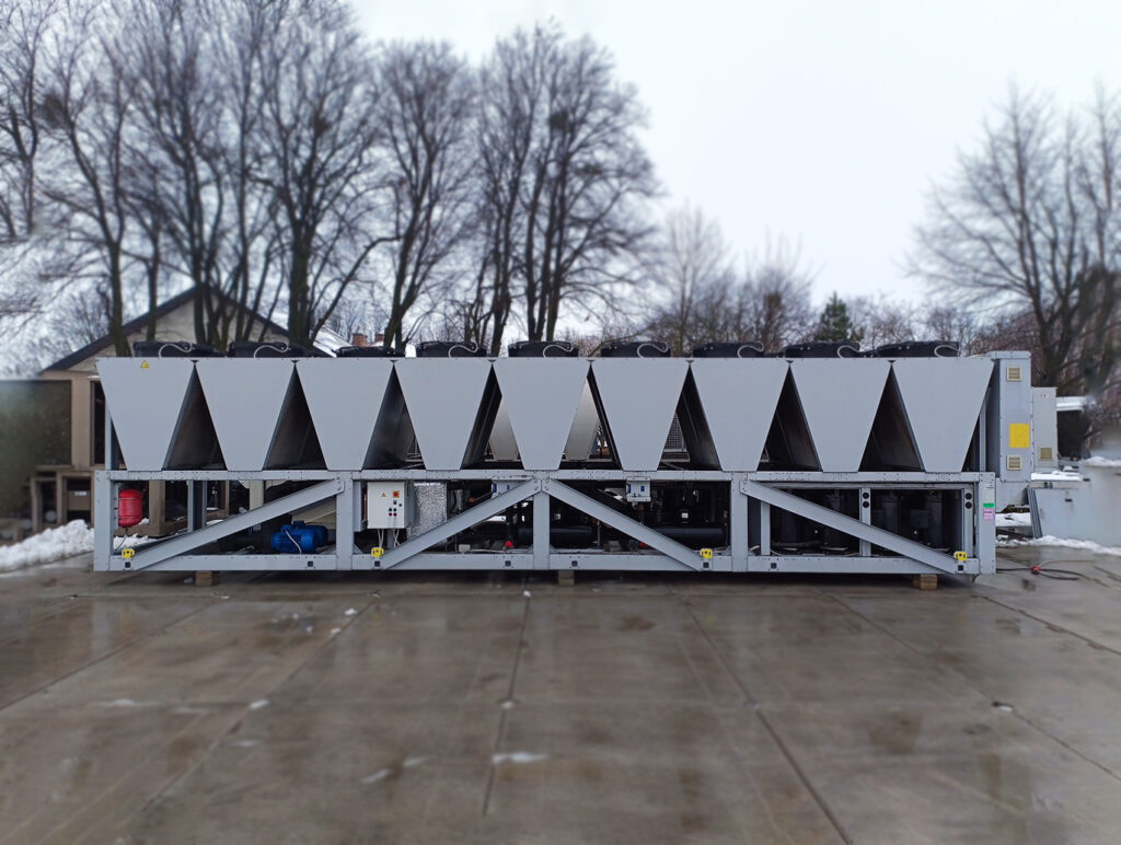 AIRCOOLED CHILLER/heat pump Systemair SYSCROLL 750 AIR EVO 704/765 kW