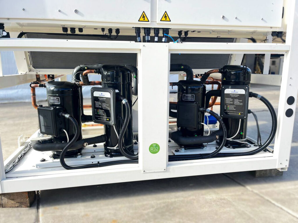 AIRCOOLED CHILLER/HEAT PUMP PANASONIC/SYSTEMAIR ECOI-W AQUA-Z 2C 210CH 208/218 KW