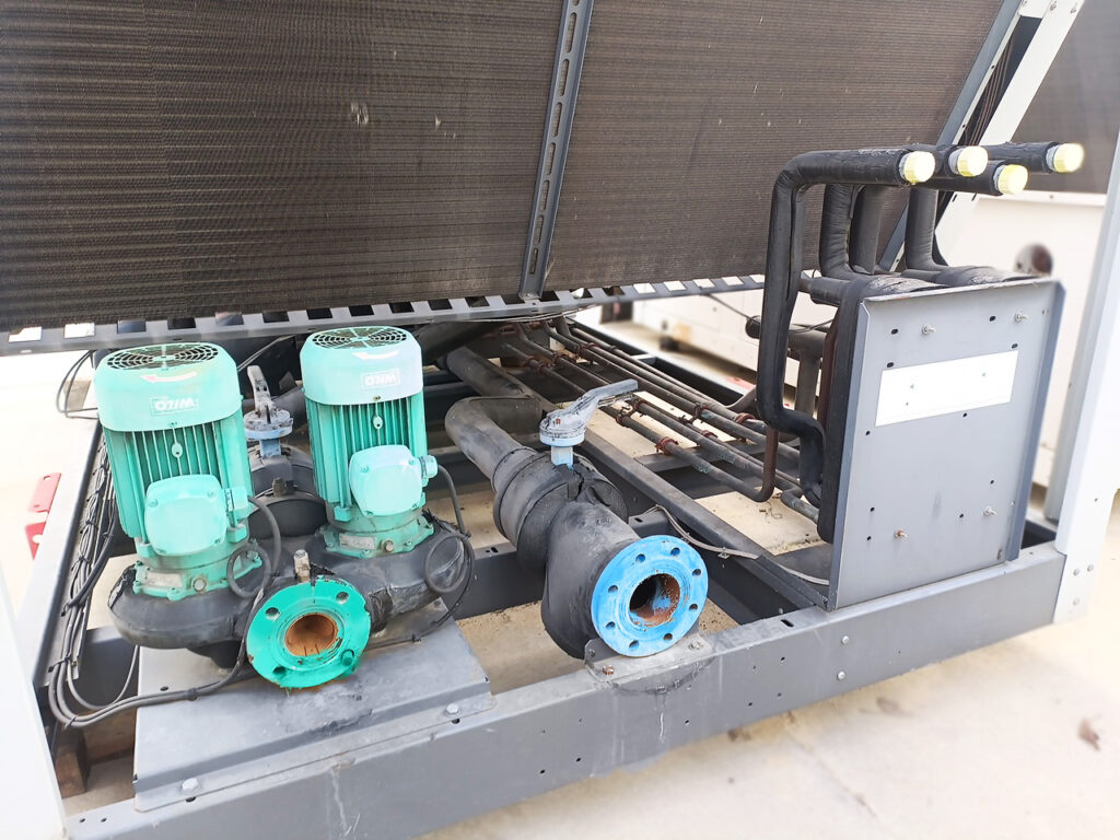 CHILLER/POMPA CIEPŁA CIAT ILDC 900V 239/249 KW