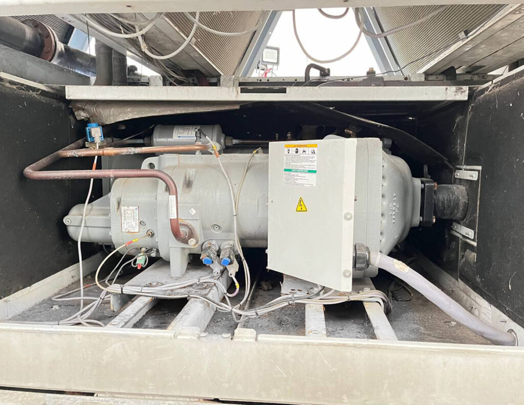 AIRCOOLED CHILLER CARRIER 30XA 452 KW