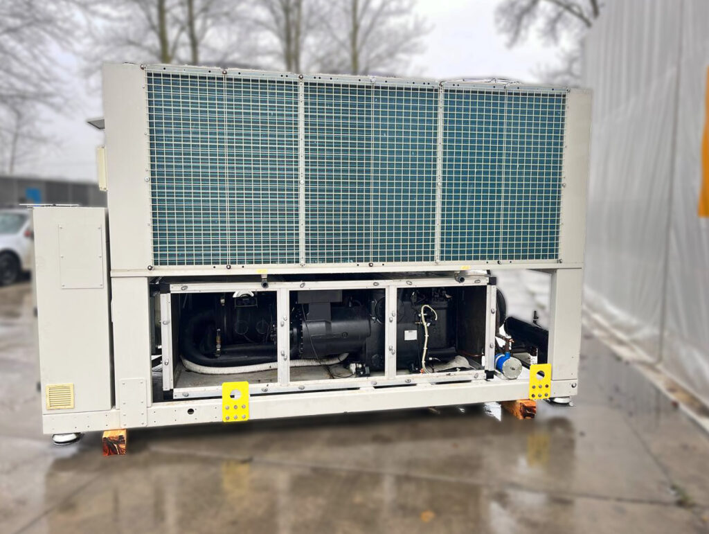 AGREGAT WODY LODOWEJ/POMPA CIEPŁA DAIKIN EWYD250BZSL 248/270 kW