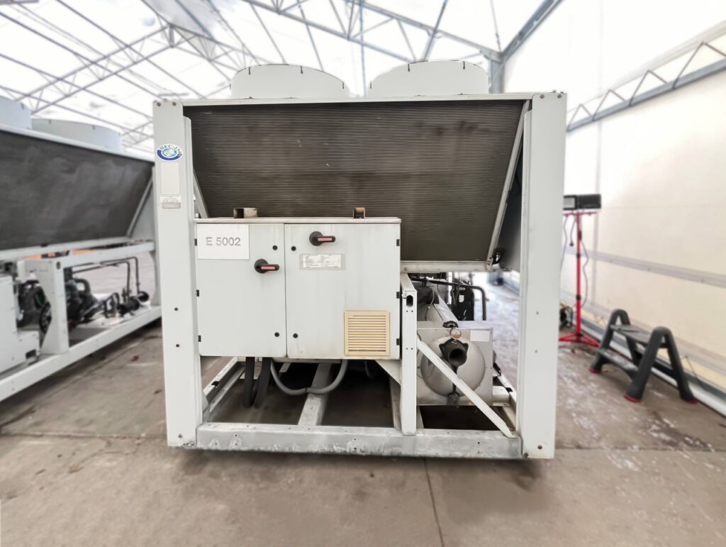 AIRCOOLED CHILLER CARRIER 30XA 452 KW