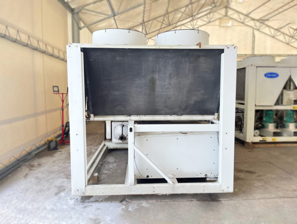 AIRCOOLED CHILLER CARRIER 30XA 452 KW