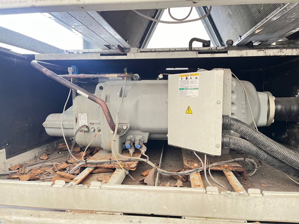 KALTWASSERSATZ CARRIER 30XA 452KW