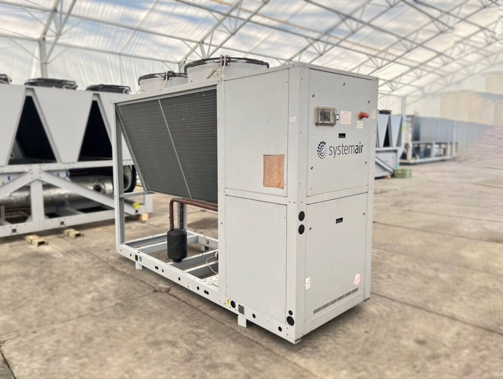 AIRCOOLED CHILLER/heat pump Systemair Syscroll 85 air 79,2/86,9 kW