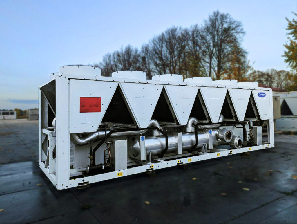 Чіллер CARRIER 30XA 674 кВт