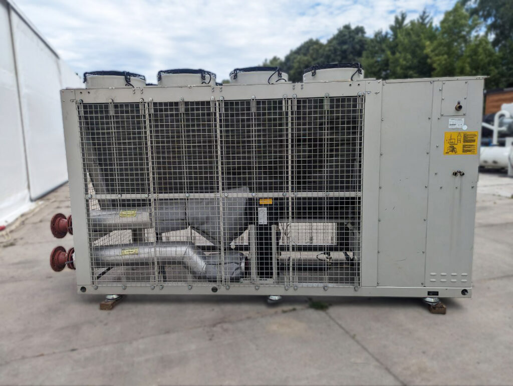 KALTWASSERSATZ DAIKIN EWAQ140G 139 kW