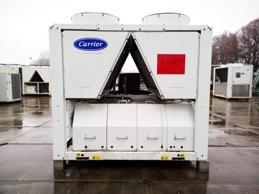 Чиллер Carrier 30RB 263 кВт