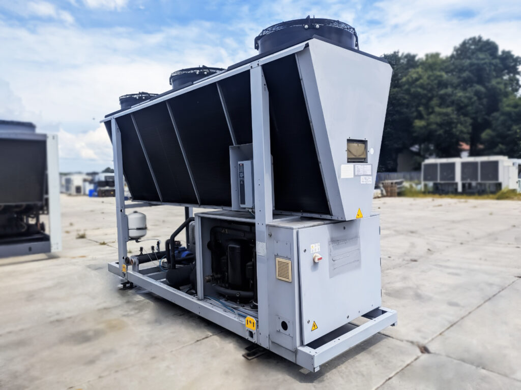 CHILLER/POMPA CIEPŁA Systemair Syscroll 137/145 kW